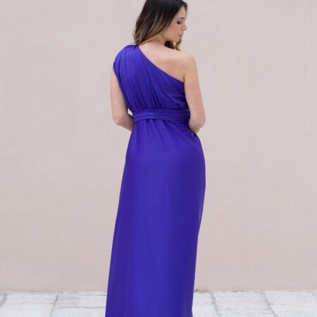 Abito lungo in seta monospalla