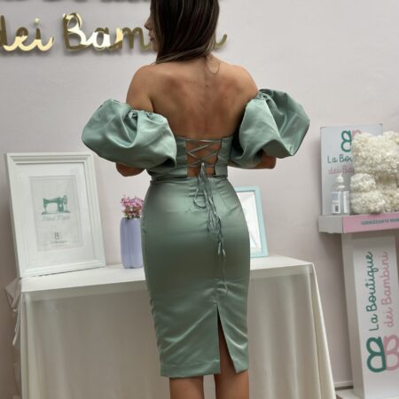 Tubino con manicotti