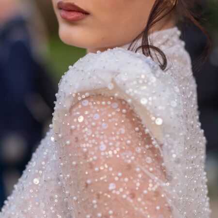 Abito manica lunga di perline con gonna rimovibile