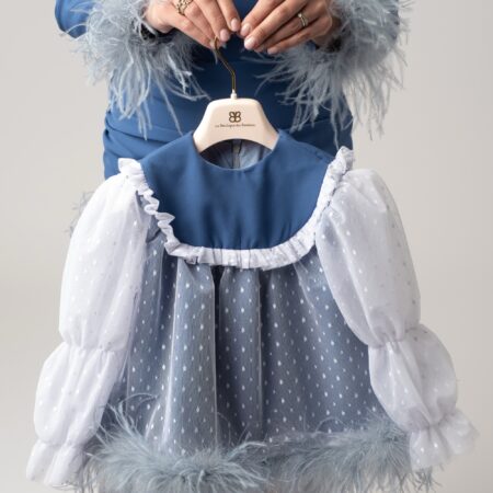 Coordinato cielo in tulle e piume per mamma / figlia