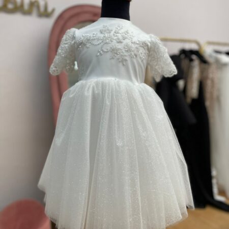 Abito in tulle super luminoso ,con corpino di pizzo perlinato e scollo a cuore dietro