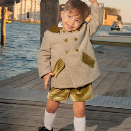 Completo bimbo in velluto verde acido