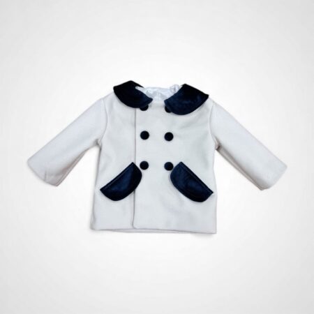 Cappottino panna con dettagli in velvet blu