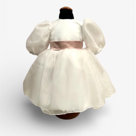 Abito in organza con cintura rosa cipria